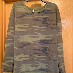 Z Supply Camo Weekender size L